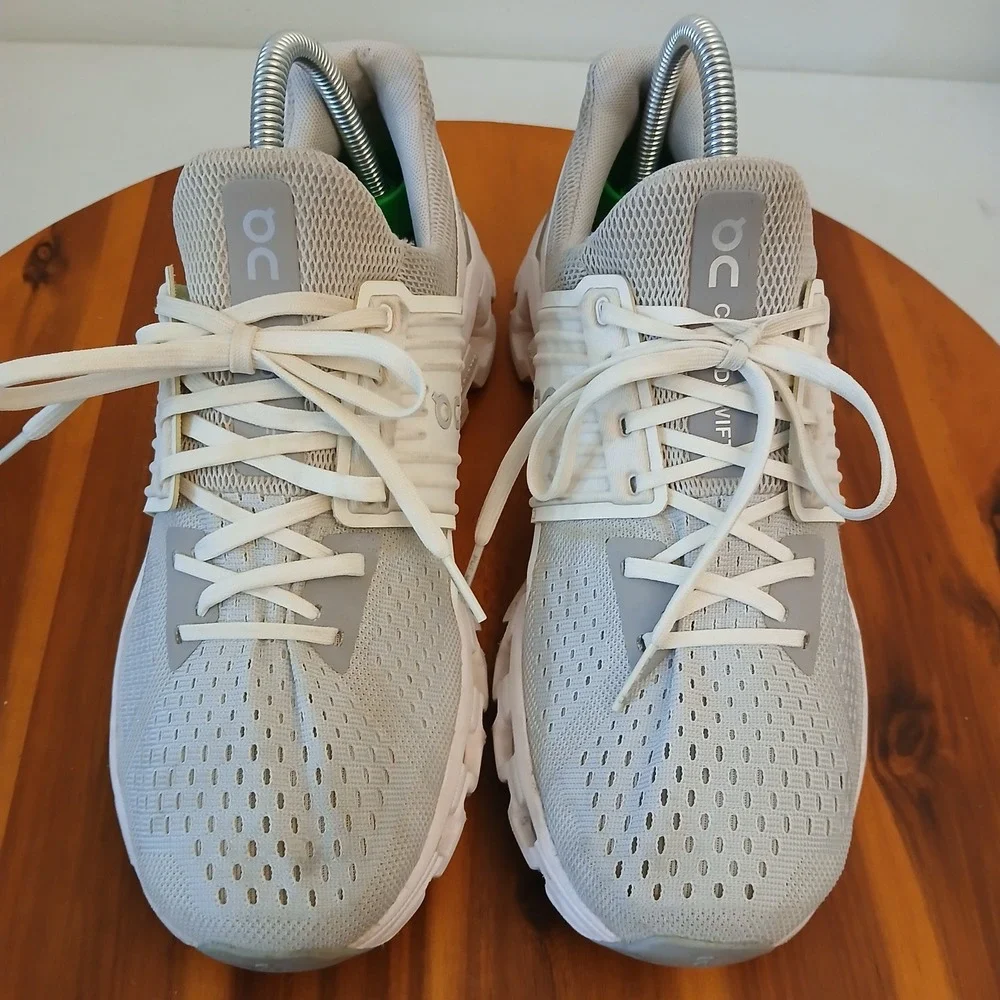 On Running Cloudswift Womens 9 Glacier White CloudTec Shoes Sneakers 41.99579
